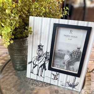 NWT Ranch Life Cowgirl Rider 4×6″ Picture Frame